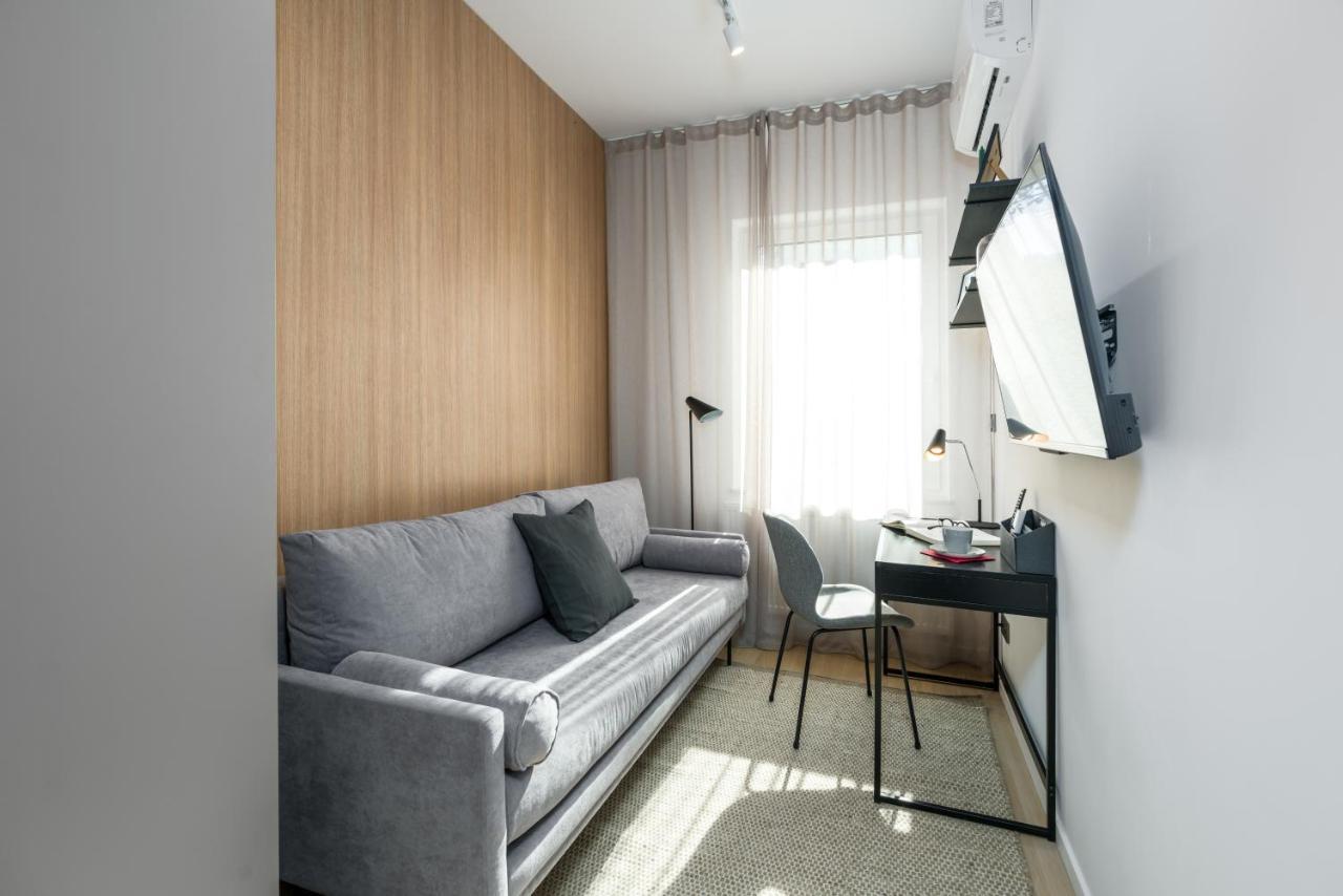 Central Apartments Garbary By Noclegi Renters Poznań Exteriör bild