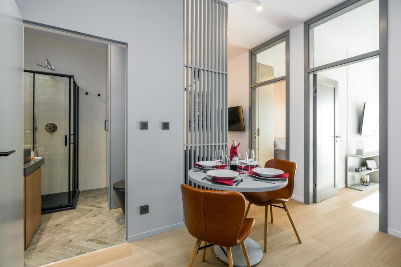 Central Apartments Garbary By Noclegi Renters Poznań Exteriör bild